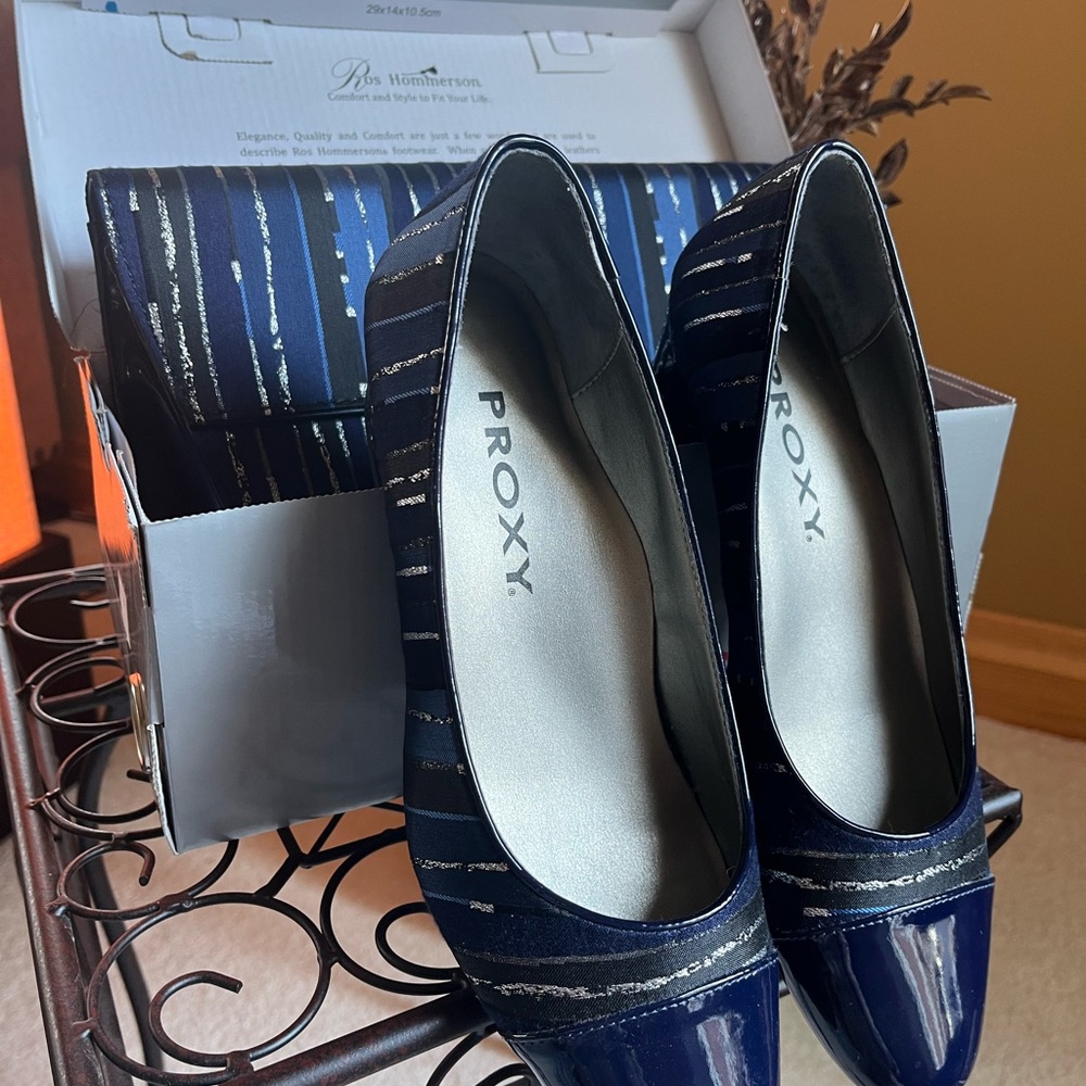 Roxy Navy and Black Heels with matching clutch purse included. Both by PROXY